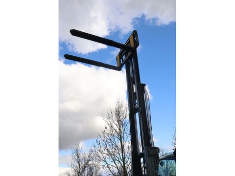 Still
RX 70-50 /600 | TRIPLEX | FORK EXT. | SIDESHIFT | Hulleman Trucks [10]