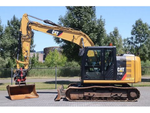 Caterpillar
312 EL | 312 E L | ROTOTILT & BUCKET | DOZERBLADE | Hulleman Trucks [1]