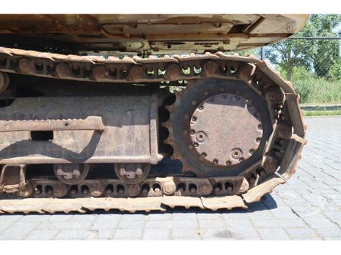 Caterpillar
312 EL | 312 E L | ROTOTILT & BUCKET | DOZERBLADE | Hulleman Trucks [11]