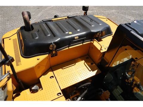 Caterpillar
312 EL | 312 E L | ROTOTILT & BUCKET | DOZERBLADE | Hulleman Trucks [14]