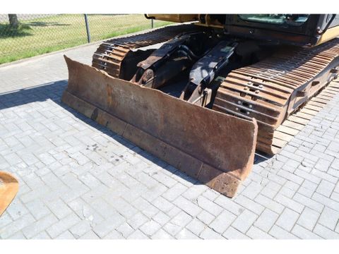 Caterpillar
312 EL | 312 E L | ROTOTILT & BUCKET | DOZERBLADE | Hulleman Trucks [9]