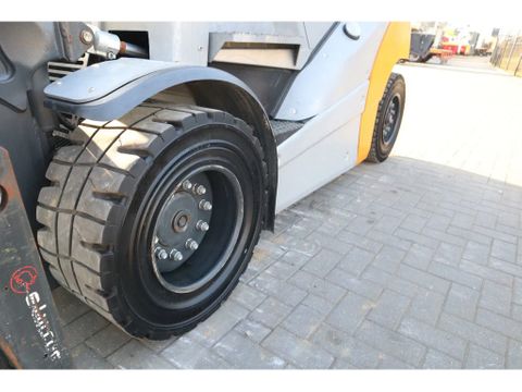 Still
RX 70-50 /600 | TRIPLEX | FORK EXT. | SIDESHIFT | Hulleman Trucks [11]