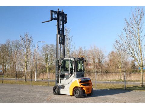 Still
RX 70-50 /600 | TRIPLEX | FORK EXT. | SIDESHIFT | Hulleman Trucks [9]