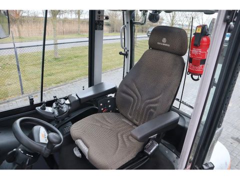 Still
RX 70-50 /600 | TRIPLEX | FORK EXT. | SIDESHIFT | Hulleman Trucks [15]