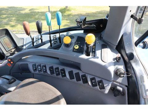 New Holland
TS135A | 40 KM/H | 4X4 | SUPERSTEER | Hulleman Trucks [20]