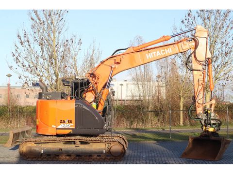 Hitachi
ZX135 US-6 | ROTOTILT | DOZERBLADE | 2D GPS | 3X BUCKET | Hulleman Trucks [4]