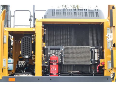 XCMG
XE300E | ROTOTILT R8 | CE | CUMMINS STAGE V | FULL OPTION | Hulleman Trucks [15]