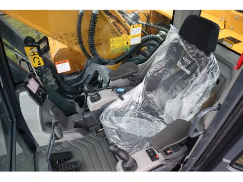 XCMG
XE300E | ROTOTILT R8 | CE | CUMMINS STAGE V | FULL OPTION | Hulleman Trucks [17]