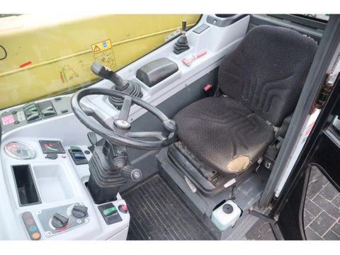 Kramer
ALLRAD 2506 | HYDR. FORKS | 30 KM/H | QUICK COUPLER | Hulleman Trucks [12]