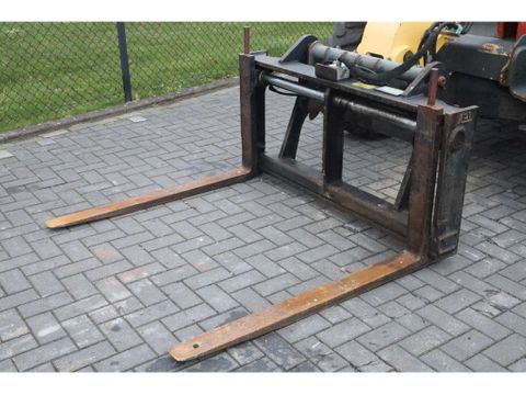 Kramer
ALLRAD 2506 | HYDR. FORKS | 30 KM/H | QUICK COUPLER | Hulleman Trucks [8]