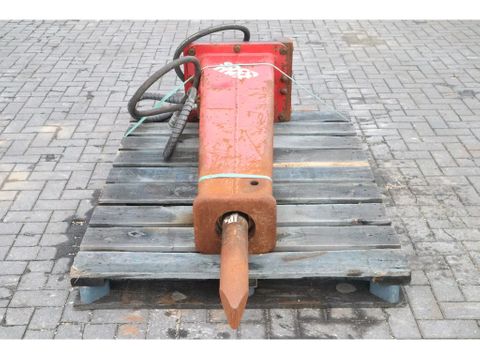 Rammer
HAMMER | S60 | HYDRAULIC BREAKER | Hulleman Trucks [7]