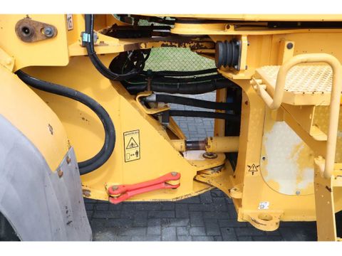 Volvo
L70E | BUCKET | QUICK COUPLER | EXTRA FUNCT | AIRCO | Hulleman Trucks [10]