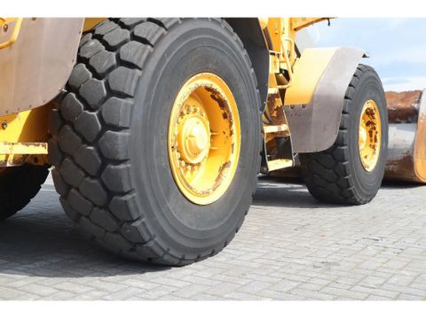 Volvo
L70E | BUCKET | QUICK COUPLER | EXTRA FUNCT | AIRCO | Hulleman Trucks [11]