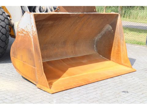 Volvo
L70E | BUCKET | QUICK COUPLER | EXTRA FUNCT | AIRCO | Hulleman Trucks [12]