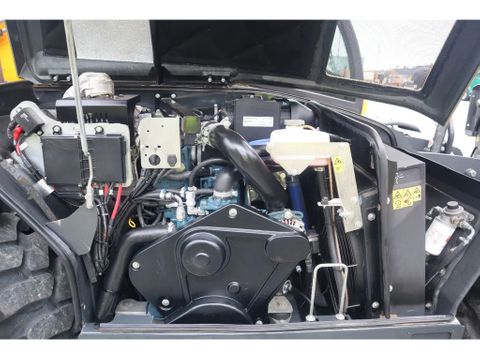 Dieci
RUNNER 40.13 | HYDR. FORKS | LOW HOURS | Hulleman Trucks [15]