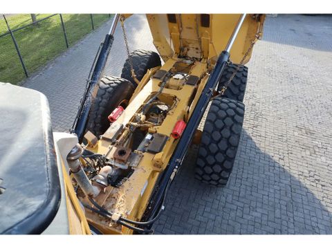 Caterpillar
730 04A | TAILGATE | LOW HOURS | Hulleman Trucks [11]