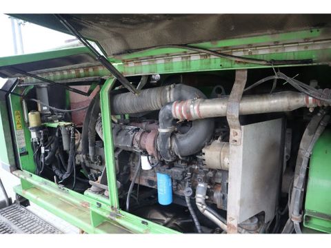 Sennebogen
860R | 860 R | CLAMSHELL BUCKET | Hulleman Trucks [16]