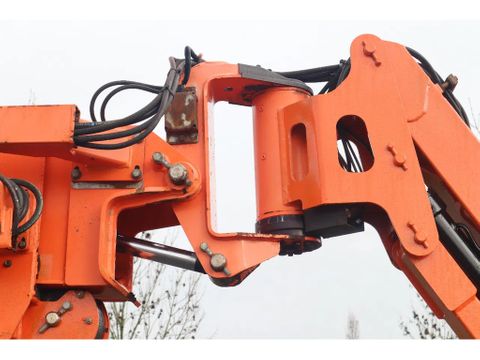 JLG
1350 SJP ULTRABOOM | 43.3 METER | 1 OWNER | Hulleman Trucks [13]