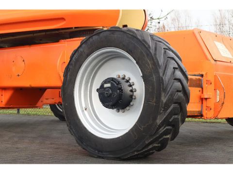 JLG
1350 SJP ULTRABOOM | 43.3 METER | 1 OWNER | Hulleman Trucks [15]