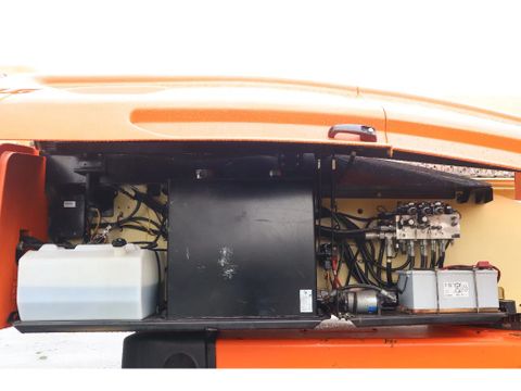 JLG
1350 SJP ULTRABOOM | 43.3 METER | 1 OWNER | Hulleman Trucks [18]