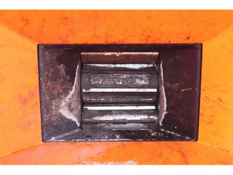 Timberwolf
TW280 TVGTR | REMOTE WINCH | HYDR TRACKS | 700 HOURS | Hulleman Trucks [14]