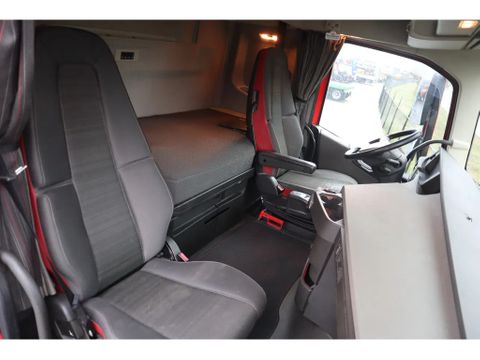 Volvo
| 6X4 | TANDEMLIFT | BIG AXLES | RETARDER | EURO 6 | Hulleman Trucks [15]