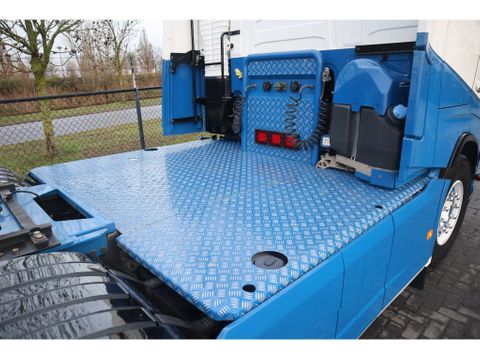 Volvo
6X2 | RETARDER | SPECIAL BUILT | SPECIAL INTERIOR | EURO 6 | Hulleman Trucks [13]