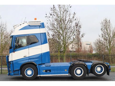 Volvo
6X2 | RETARDER | SPECIAL BUILT | SPECIAL INTERIOR | EURO 6 | Hulleman Trucks [8]