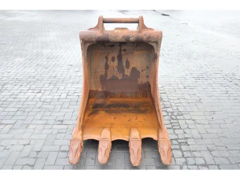 Klepp Mek
TOOTH BUCKET | SCHAUFEL | GRAAFBAK | S70 | Hulleman Trucks [4]