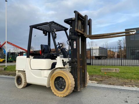 Caterpillar DP35K | Brabant AG Industrie [7]