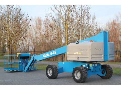 Genie
S-45 | 15.7 METER | 227 KG | GOOD CONDITION | Hulleman Trucks [3]