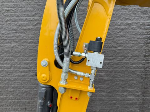 XCMG XE20E PRO NIEUW Airco Snelwissel 3 Bakken Extra Functie KUBOTA MOTOR | Van Nierop BV [18]