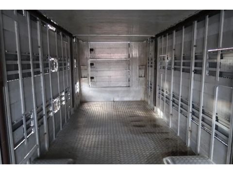 Pezzaioli SBA 31 - Cattle Transporter | Companjen Bedrijfswagens BV [19]