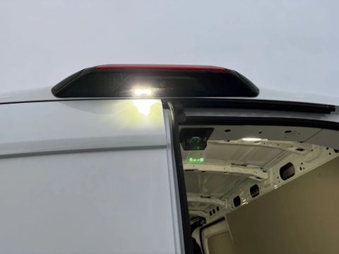 Ford 2.0TDCI L2H2 Automaat Airco Navi Cruisecontrol Trekhaak Nieuw BPM VRIJ | Van Nierop BV [10]