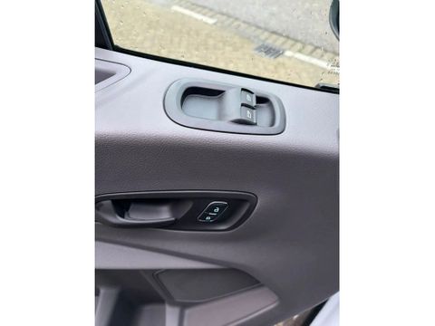 Ford 2.0TDCI L2H2 Automaat Airco Navi Cruisecontrol Trekhaak Nieuw BPM VRIJ | Van Nierop BV [11]