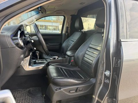 Mercedes-Benz 250D 4 Matic Automaat Airco Navi Cruisecontrol Trekhaak 3500KG GRIJS KENTEKEN Euro 6 | Van Nierop BV [11]