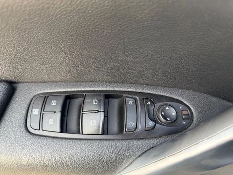 Mercedes-Benz 250D 4 Matic Automaat Airco Navi Cruisecontrol Trekhaak 3500KG GRIJS KENTEKEN Euro 6 | Van Nierop BV [12]