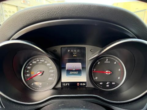 Mercedes-Benz 250D 4 Matic Automaat Airco Navi Cruisecontrol Trekhaak 3500KG GRIJS KENTEKEN Euro 6 | Van Nierop BV [16]