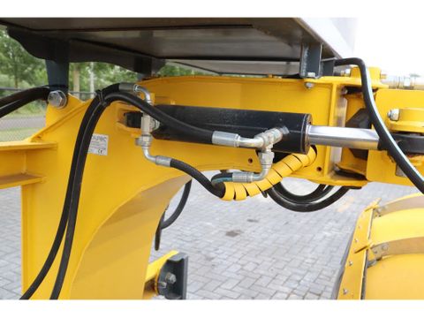 STARK
RSW 3000 S | SWEEPER | BRUSH | KEHRMASCHINE | WATER SPRAY | Hulleman Trucks [10]