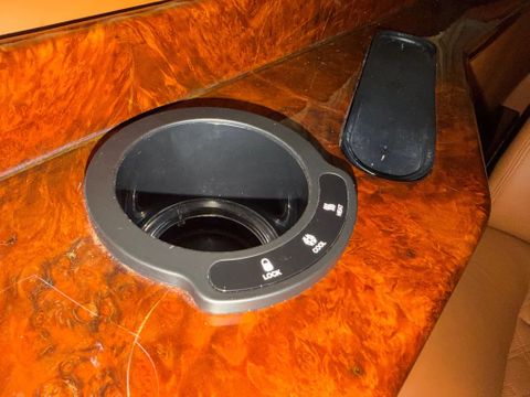 Mercedes-Benz 250D Extra Lang Brabus Uitvoering VIP Vervoer ZIE FOTOS MARGE | Van Nierop BV [15]