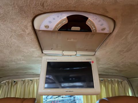 Mercedes-Benz 250D Extra Lang Brabus Uitvoering VIP Vervoer ZIE FOTOS MARGE | Van Nierop BV [19]