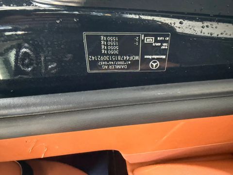 Mercedes-Benz 250D Extra Lang Brabus Uitvoering VIP Vervoer ZIE FOTOS MARGE | Van Nierop BV [21]