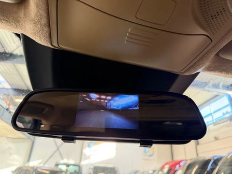 Mercedes-Benz 250D Extra Lang Brabus Uitvoering VIP Vervoer ZIE FOTOS MARGE | Van Nierop BV [31]