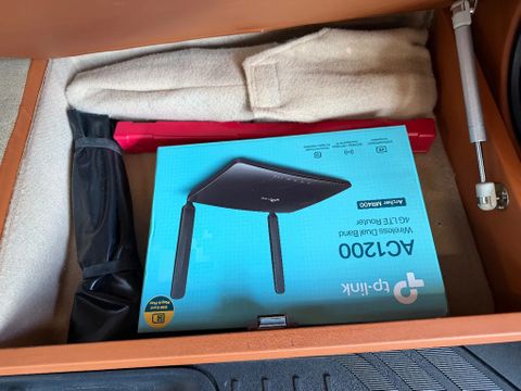 Mercedes-Benz 250D Extra Lang Brabus Uitvoering VIP Vervoer ZIE FOTOS MARGE | Van Nierop BV [8]