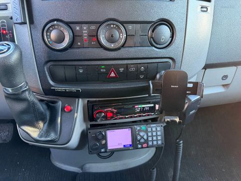 Mercedes-Benz 519CDI Special Ambulance Laadklep Automaat Airco Cruisecontrol V6 74000KM | Van Nierop BV [40]