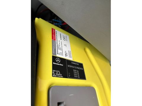 Mercedes-Benz 519CDI Special Ambulance Laadklep Automaat Airco Cruisecontrol V6 | Van Nierop BV [27]