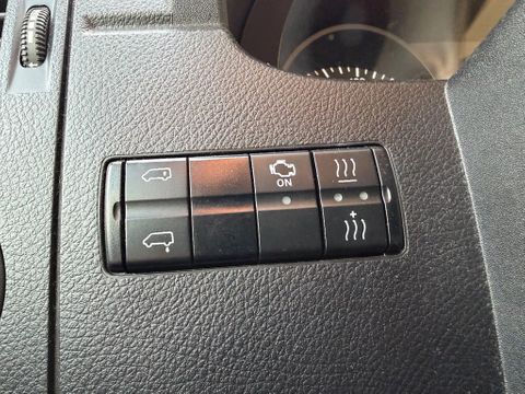 Mercedes-Benz 519CDI Special Ambulance Laadklep Automaat Airco Cruisecontrol V6 | Van Nierop BV [30]