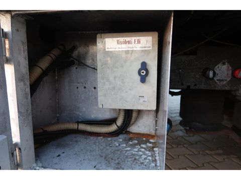 Pezzaioli SBA 32 - Cattle transport | Companjen Bedrijfswagens BV [13]