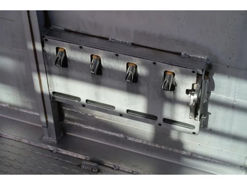 Scania R450 - Retarder - Pig transporter | Companjen Bedrijfswagens BV [16]