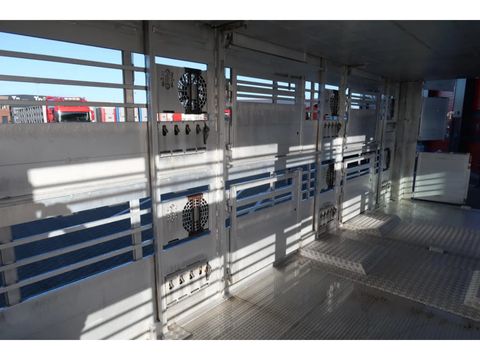 Scania R450 - Retarder - Pig transporter | Companjen Bedrijfswagens BV [19]